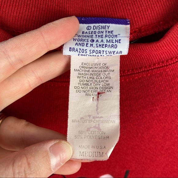 Vintage 90s Pooh Bear Crewneck Sweatshirt - Picture 4 of 5